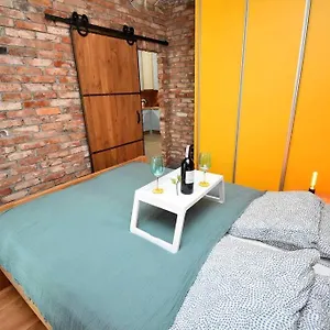 https://apartament-blue-bastion-walowa-z-klimatyzacja-i.gdanskhotel.org