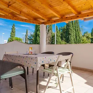 https://apartments-ivana-kastela.splithotels.org